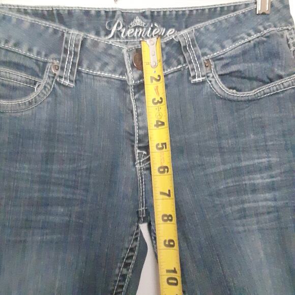 Premiere by Rue 21 Jeans Womens Size 7/8 Short Distressed Whiskers Flap Pockets - Picture 7 of 8